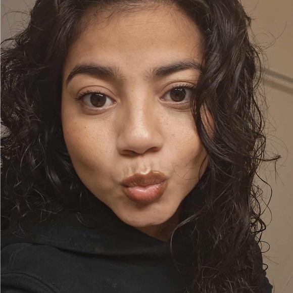 alisonflores29